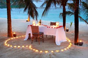 Романтическая обстановка на пляже