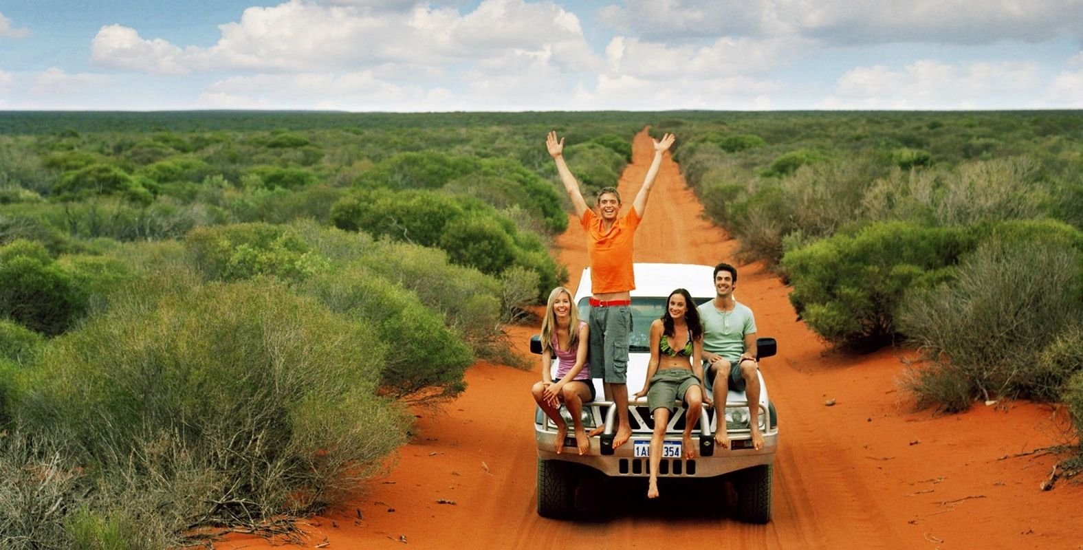 В изоляции австралия. Австралия туризм. Австралия путешествие. Туристы в Австралии. Экскурсия по Австралии.