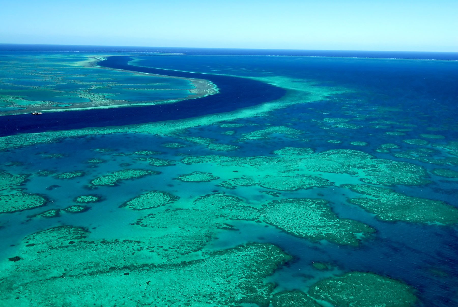 Большой барьерный риф ответ. Морской национальный парк большой Барьерный риф. Большой коралловый риф в Австралии. Великий Барьерный риф Австралия. Большой Барьерный риф Австралия природа.