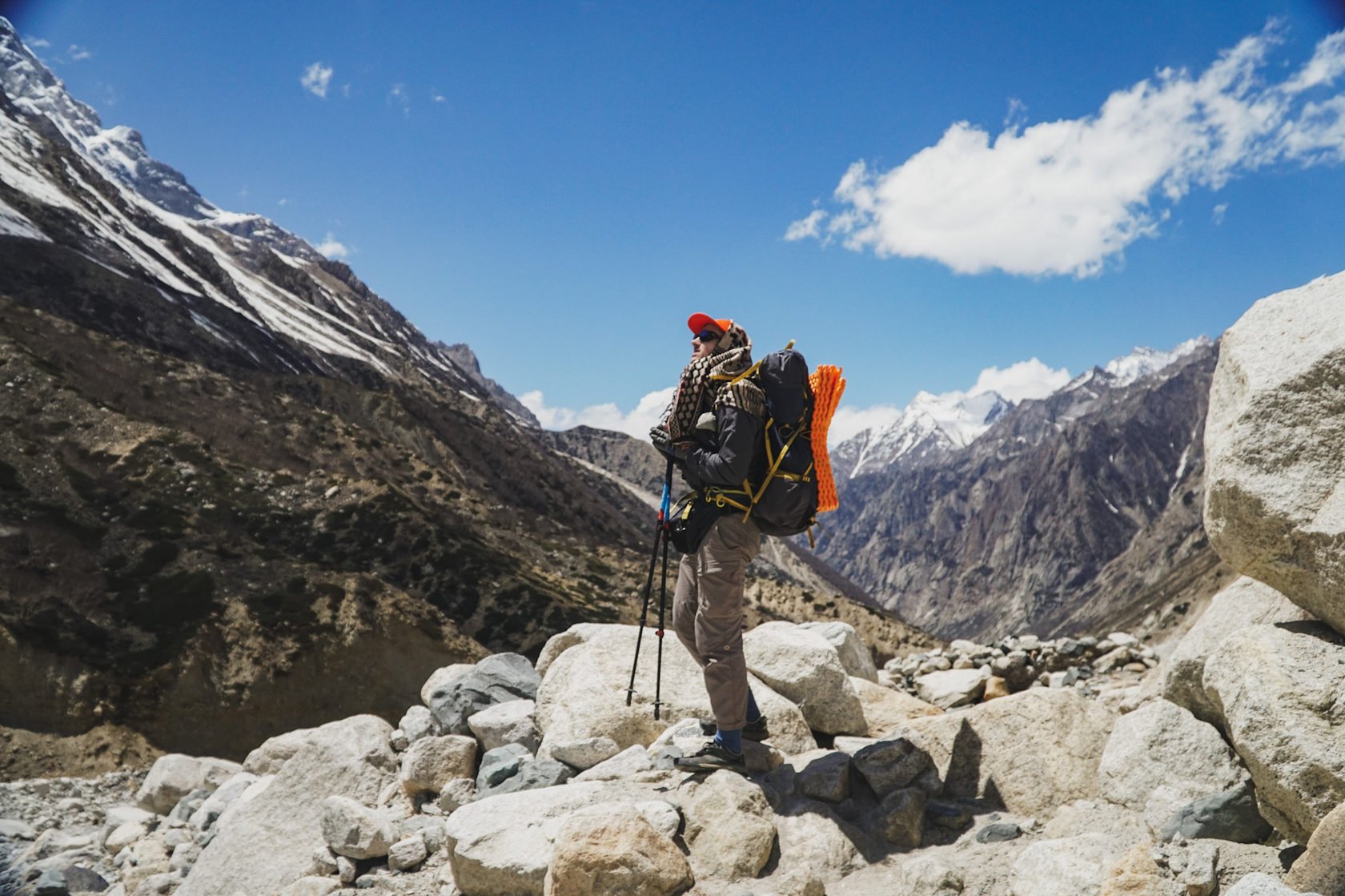 Гималаи люди. Шерпы в Гималаях. Алтан Мундарга гора. Паломничество в Гималаи 2022. Индия Гималаи путешествие.