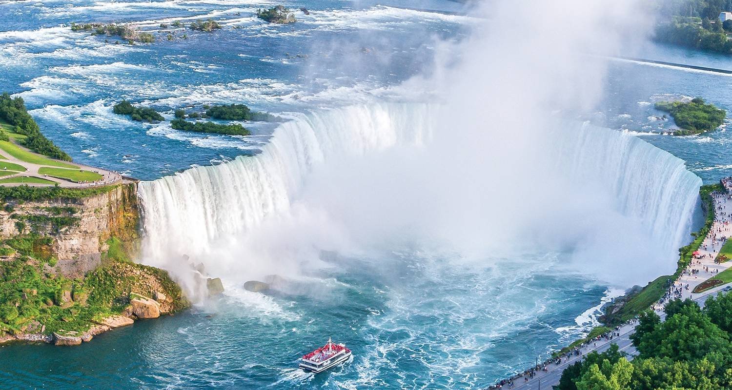 Высота известного на весь мир ниагарского водопада. Ниагарский водопад. Ниагара Канада. Ниагарский водопад путешествие. Ниагарский водопад Тэхен.