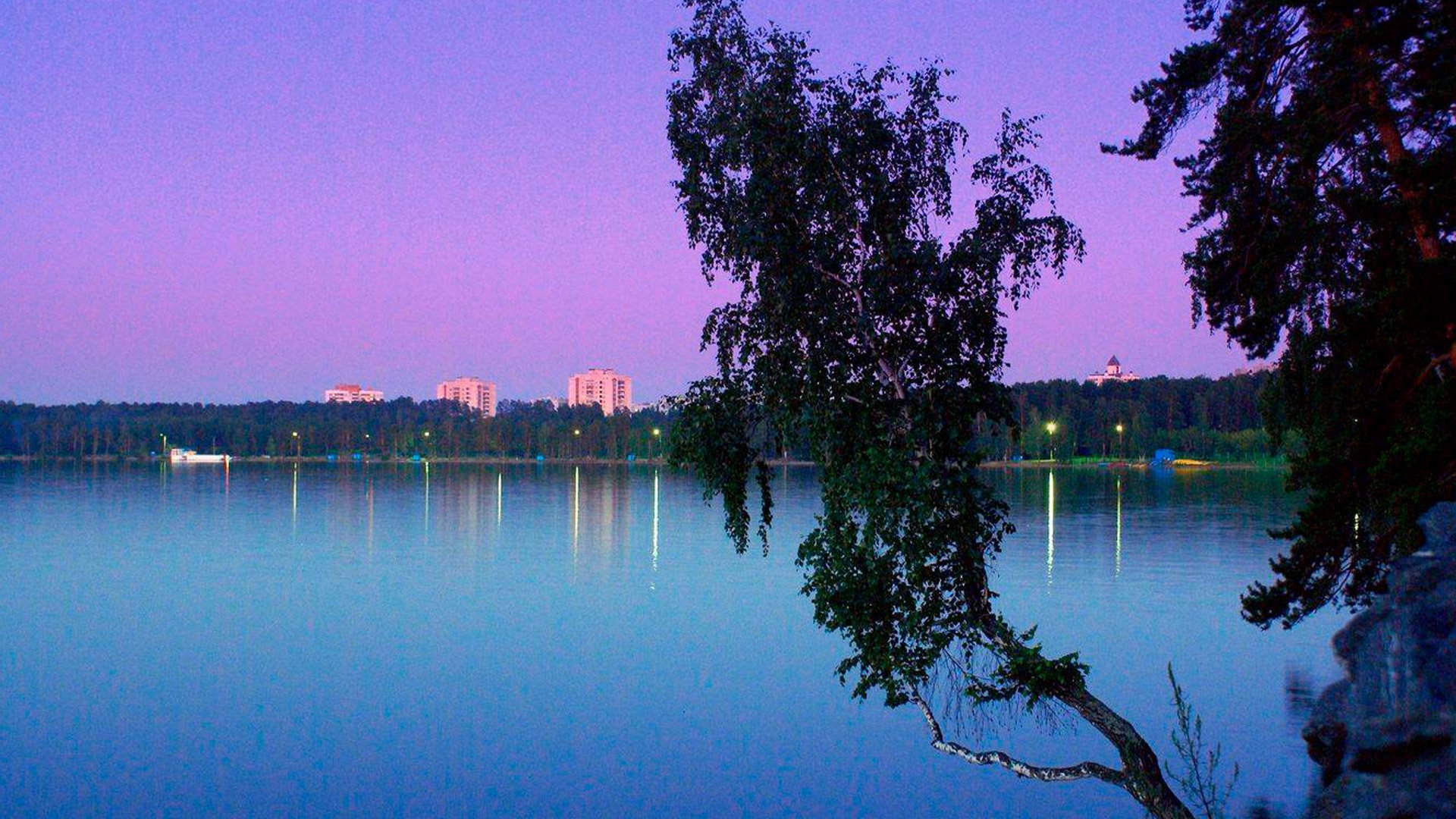 Озеро в городе озеры. Озеро Синара Снежинск. Озеро Синара Челябинская область. Синара (озеро) озёра Челябинской области. Синара озеро Ротонда.