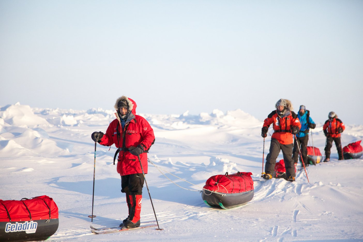 Экспедиции новый год. Северный полюс. Экспедиция. Северный полюс полярники. Путешествие в Арктику. Туризм на Северном и Южном полюсах.