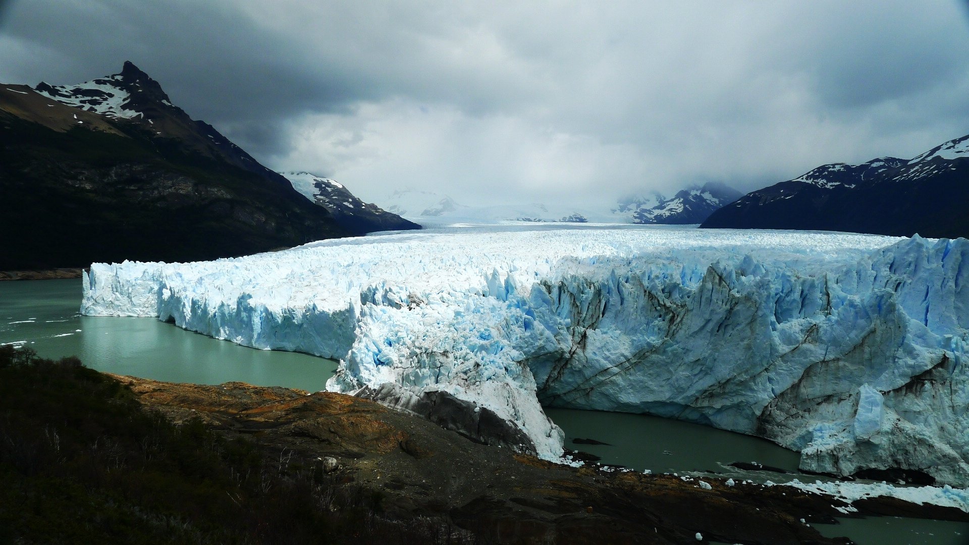 Ледник гидросфера. Парк Лос-Гласьярес Аргентина. Эль Калафате ледник. Ледник Перито-Морено Аргентина. Ледник Ламберта Антарктида.