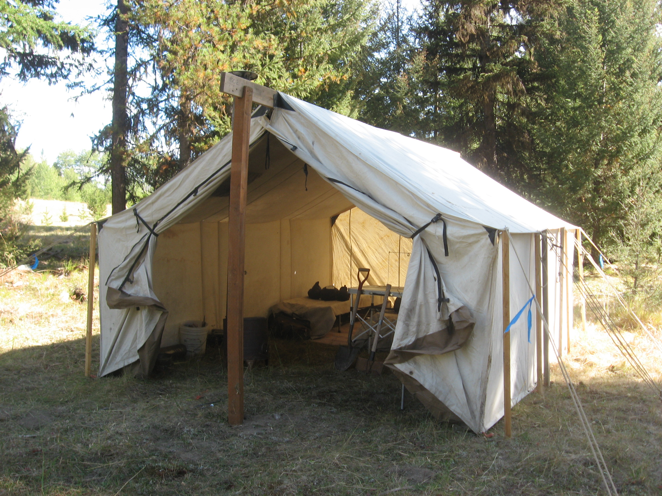 Самодельные туристические. Шатер Camping World. Палатка Camping Tents 2905. Палатка шатер Onree Ohio. Обустройство кемпинга в палатках.