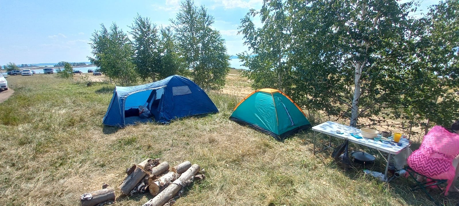 Погода на озере аргази. Аргази кемпинг. Челябинские озера отдохнуть с палатками. Аргази озеро Челябинск. Острова на озере Аргази.